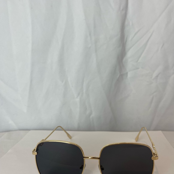 Gold Square Sunglasses - Picture 2 of 7